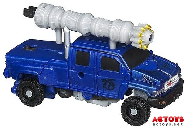 Target Cyberverse  Blue Ironhide  (1 of 5)